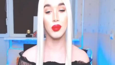 Wonder shelady petite milk cans enormous penis