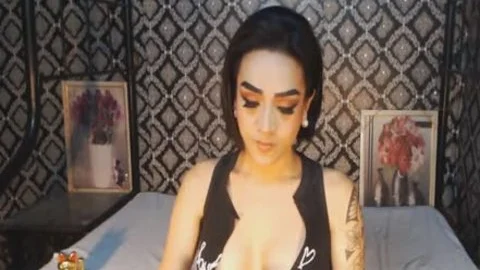 Tattooed yummy tranny Faps Her Stiffed Boner
