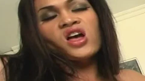 charming tranny Cop receives A Facial