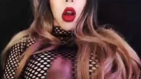 Hung Ladyboy cam