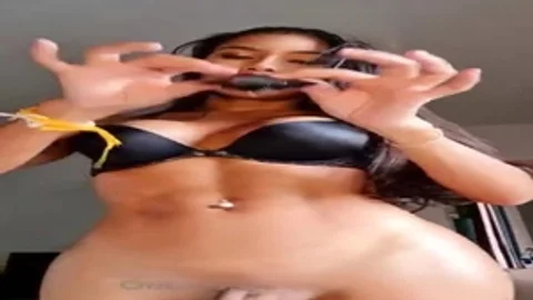 Kinky Kittenish Tgirl Teases Herself