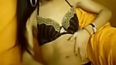 Ladyboy Cutey Likes To plow u