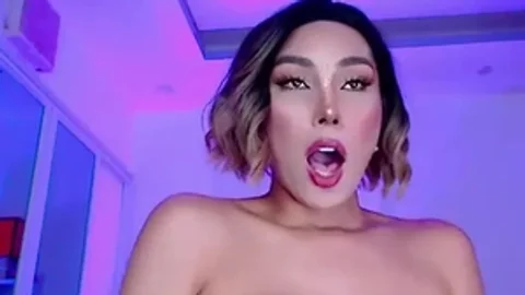 Amateur Big Tit Shemales Jerk Off