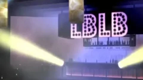 Fiery oriental Showing Her Banana